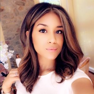 Meet your Posher, Destiny